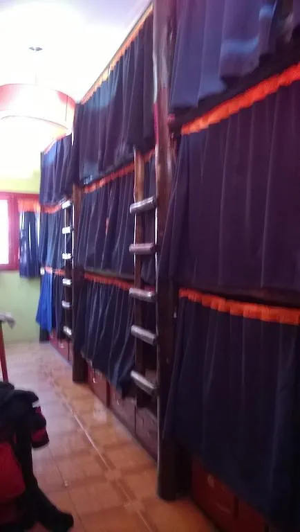Campo Base Youth Hostel Mendoza