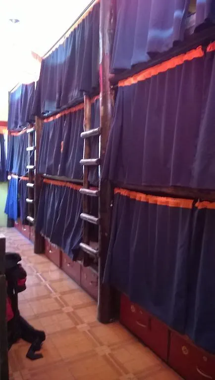 Campo Base Youth Hostel Mendoza Argentina